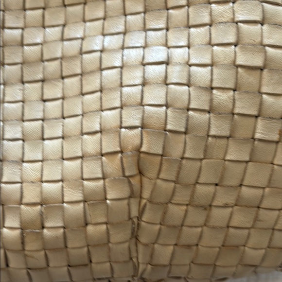 Clare V Moyen Messenger Bag in cream woven checker. - Picture 7 of 16